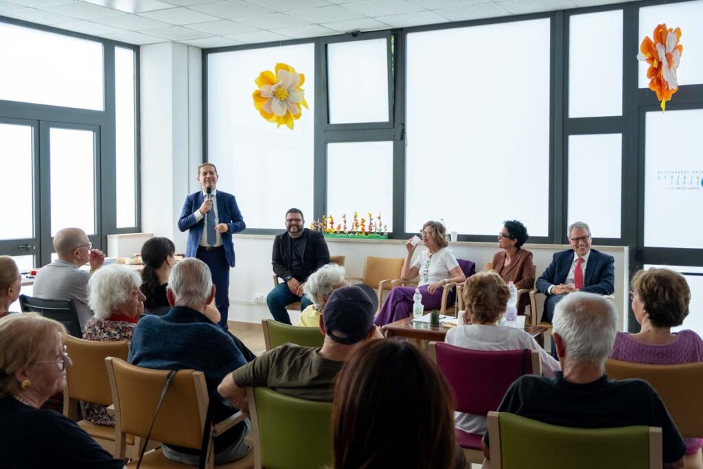 Lo spazio esterno dell'Orto di Alberto al Centro Diurno Alzheimer